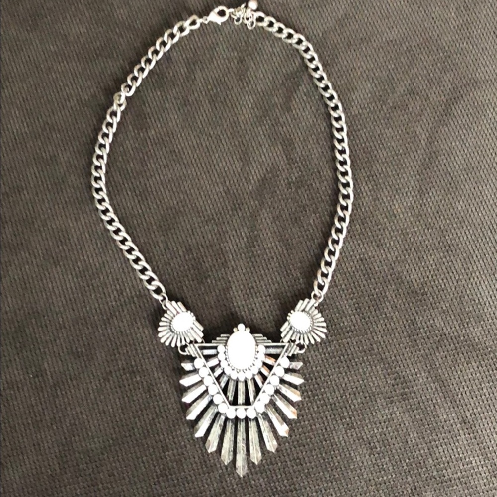 Statement necklace